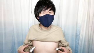 I tried dry ejaculation with a clothespin on my nipple. [Japanese boy]