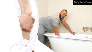 Darron Bluu Gets A Boy Meat Massage While Taking A Bath